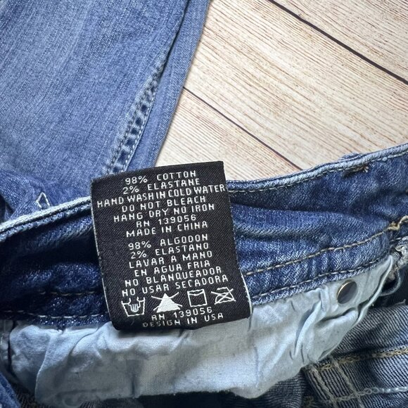 Grace In LA Capri Jeans Size 29 Embellished Cross Pockets Rhinestone Bling - Picture 3 of 15